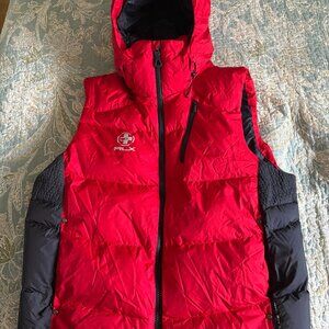 Ralph Lauren Men's Down Vest; Size Large; Red and Black